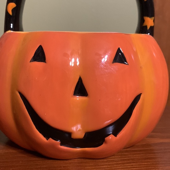 HALLOWEEN 🎃- Breakable Pumpkin Basket - Picture 4 of 7